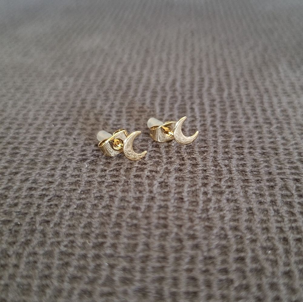 Luna🌙 Norte Post Back Earrings - 5 Brand New Pairs - Picture 4 of 16
